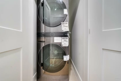 Hallway Photo of 203 918 W 32nd Avenue, Vancouver, BC