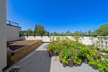 Staircase Photo of 203 918 W 32nd Avenue, Vancouver, BC