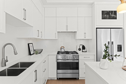 Pantry Photo of 101 16622 18a Avenue, Surrey, BC