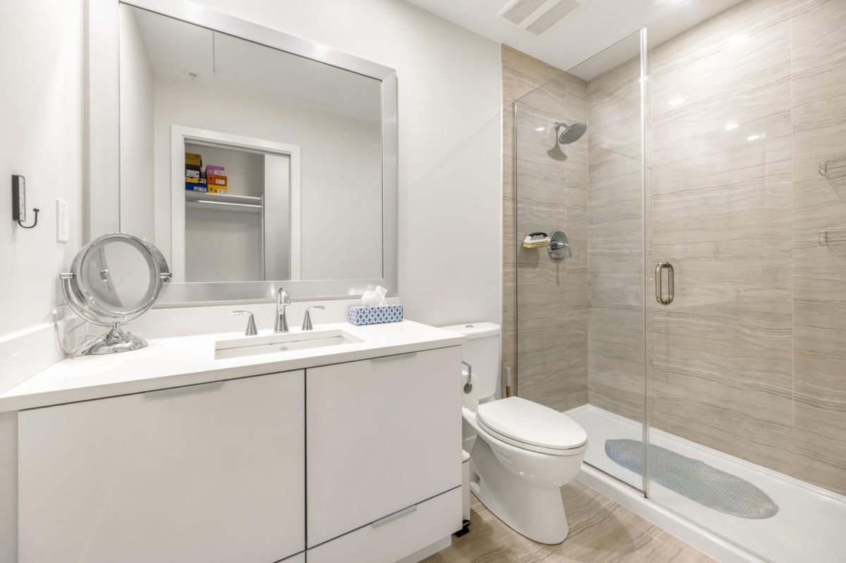 Primary Bedroom Photo of 919 8699 Hazelbridge Way, Richmond, BC