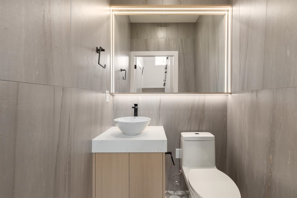 Bedroom 2 Photo of 1 3506 E Pender Street, Vancouver, BC