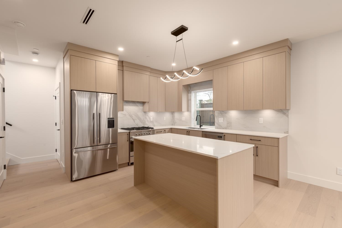 Pantry Photo of 1 3506 E Pender Street, Vancouver, BC