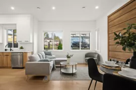 104 941 Dansey Avenue, Coquitlam, BC