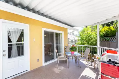Swimming Pool Photo of 34470 Laburnum Avenue, Abbotsford, BC