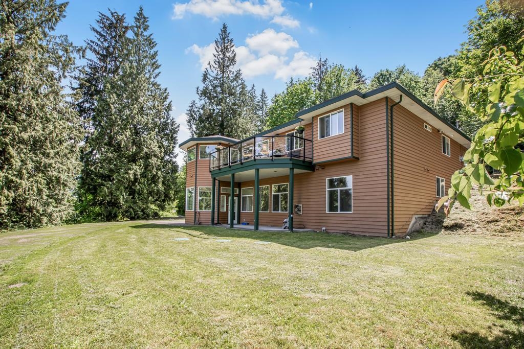 Backyard Photo of 31161 Silverhill Avenue, Mission, BC