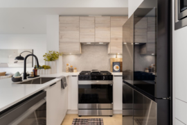 401 30494 Cardinal Avenue, Abbotsford, BC