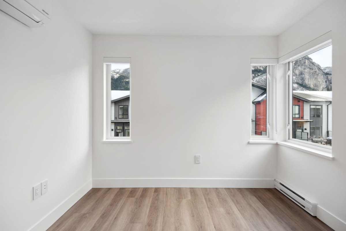 Swimming Pool Photo of 38073 Helm Way, Squamish, BC