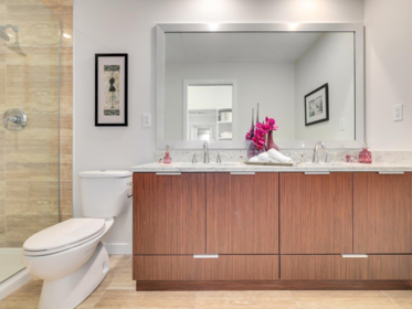 Primary Bathroom Photo of 1202 3328 Carscallen Road, Richmond, BC