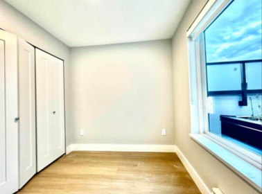 Walk-In Closet Photo of 204 3050 Kingsway, Vancouver, BC