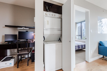 Mudroom Photo of 1602 4182 Dawson Street, Burnaby, BC