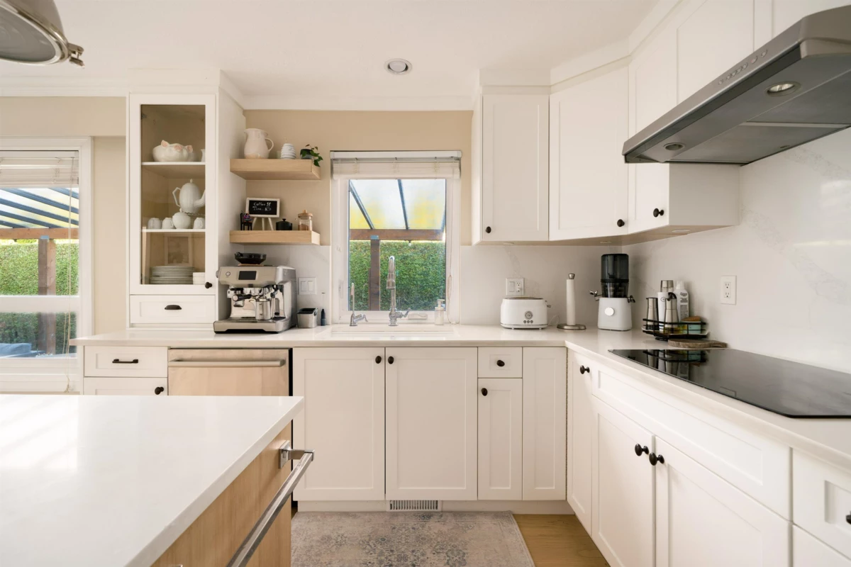 Bedroom 3 Photo of 6811 Juniper Drive, Richmond, BC