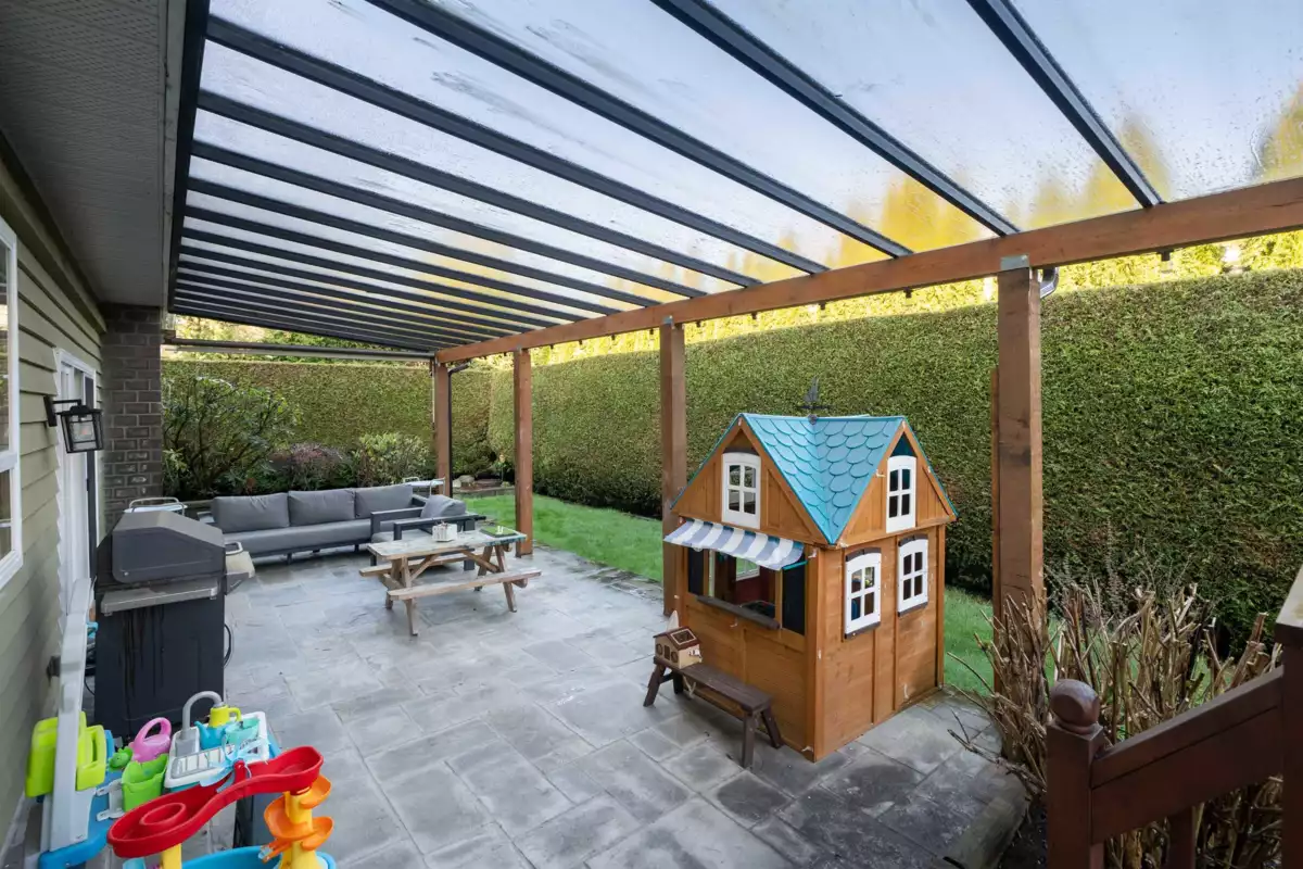 Outdoor Kitchen Photo of 6811 Juniper Drive, Richmond, BC