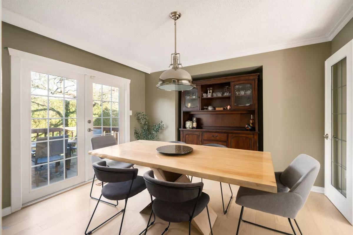 Primary Bedroom Photo of 6811 Juniper Drive, Richmond, BC