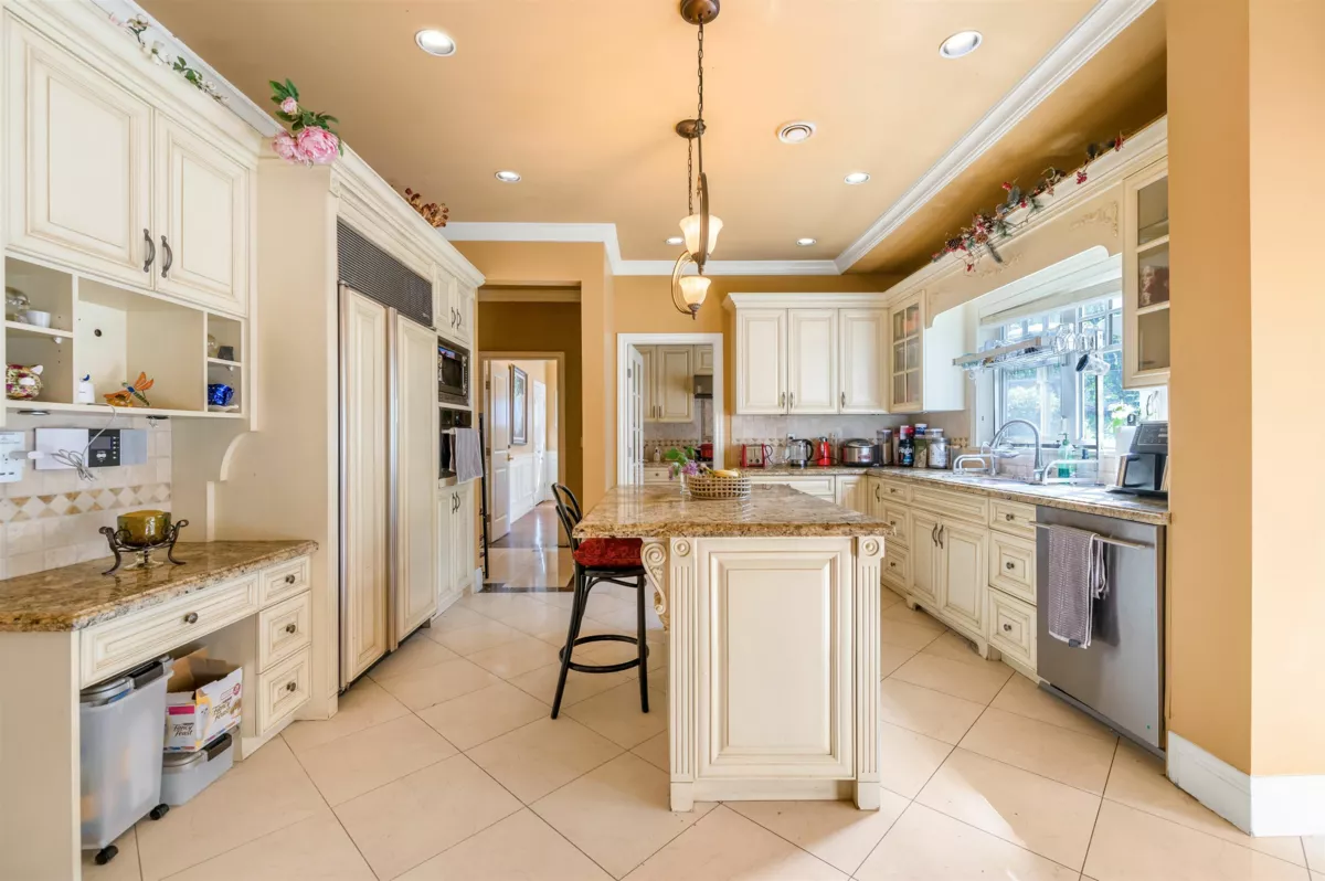 Basement Recreation Room Photo of 6261 Adera Street, Vancouver, BC