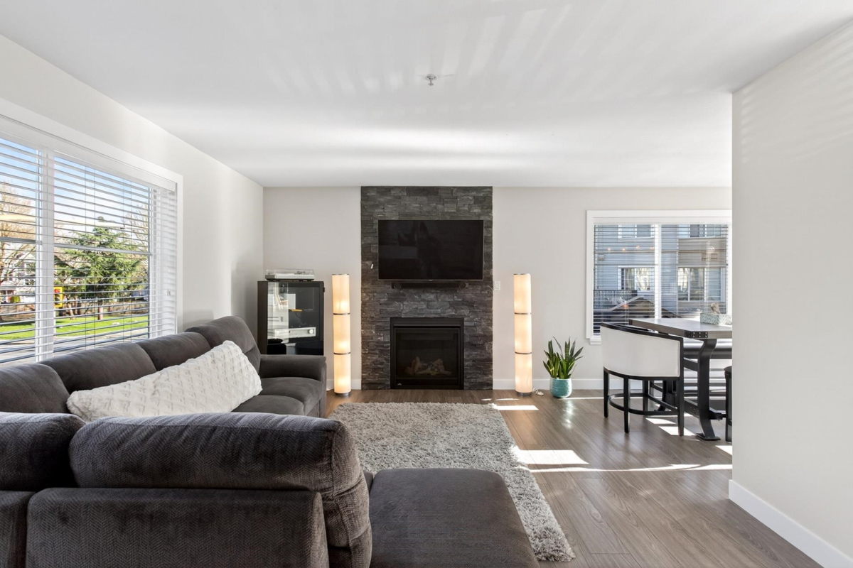 Living Room Photo of 20 2488 Pitt River Road, Port Coquitlam, BC