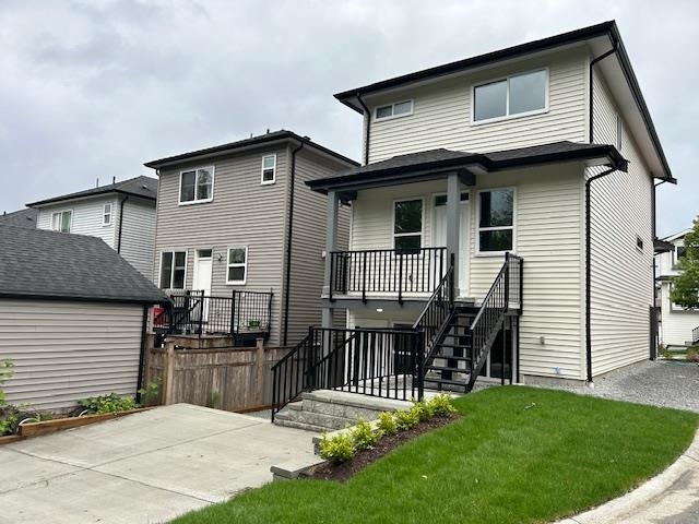 Hallway Photo of 24308 101a Avenue, Maple Ridge, BC