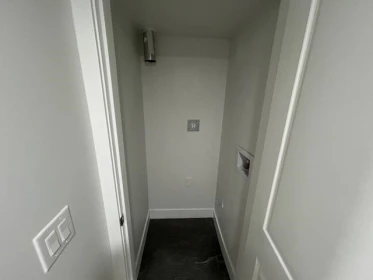 Mudroom Photo of 24308 101a Avenue, Maple Ridge, BC