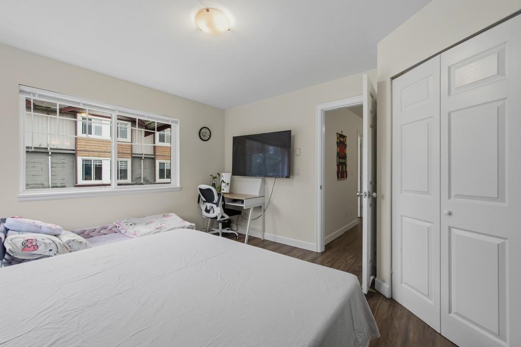 Mudroom Photo of 18 8255 120a Street, Surrey, BC