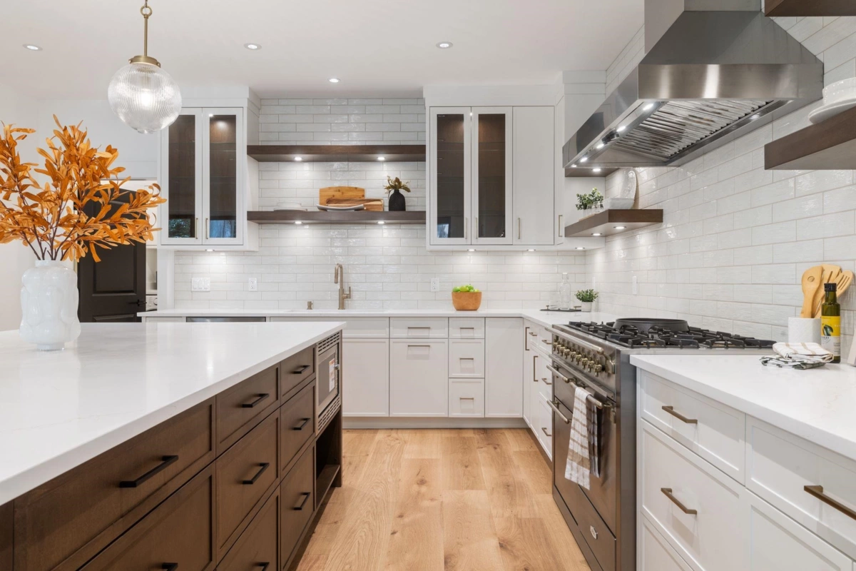 Family Room Photo of 1232 Wellington Drive, North Vancouver, BC