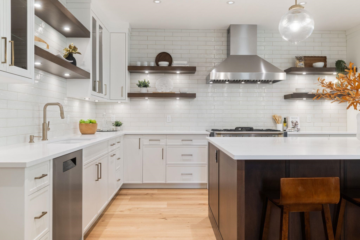 Living Room Photo of 1232 Wellington Drive, North Vancouver, BC