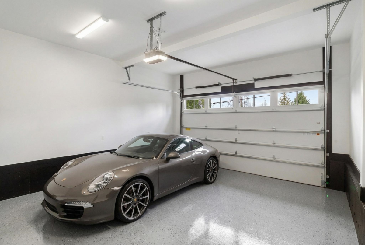 Outdoor Kitchen Photo of 1232 Wellington Drive, North Vancouver, BC
