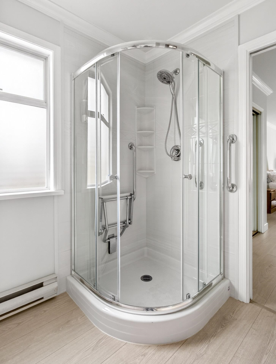 Office / Den Photo of 12724 28 Avenue, Surrey, BC