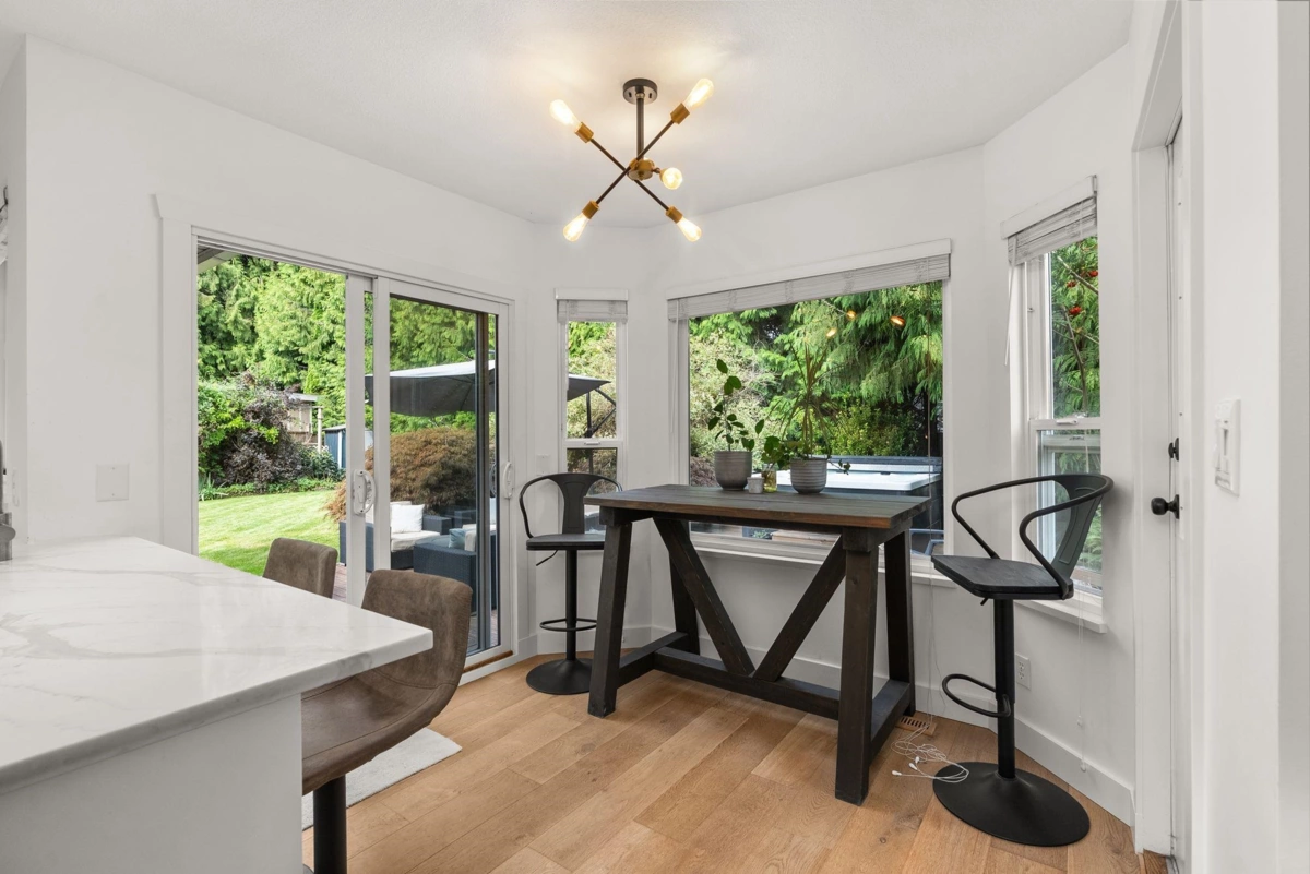 Primary Bathroom Photo of 6185 170a Street, Surrey, BC