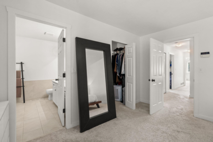 Basement Recreation Room Photo of 6185 170a Street, Surrey, BC