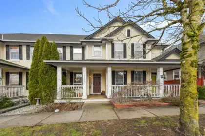 18043 70 Avenue, Surrey, BC, Surrey — 4 bed row house (non-strata) for sale