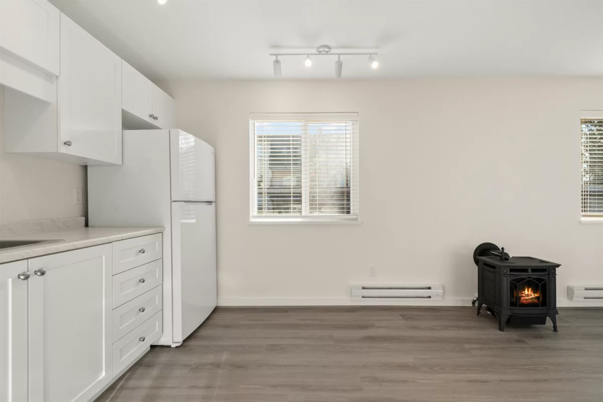 Bedroom 3 Photo of 14 46160 Princess Avenue, Chilliwack, BC