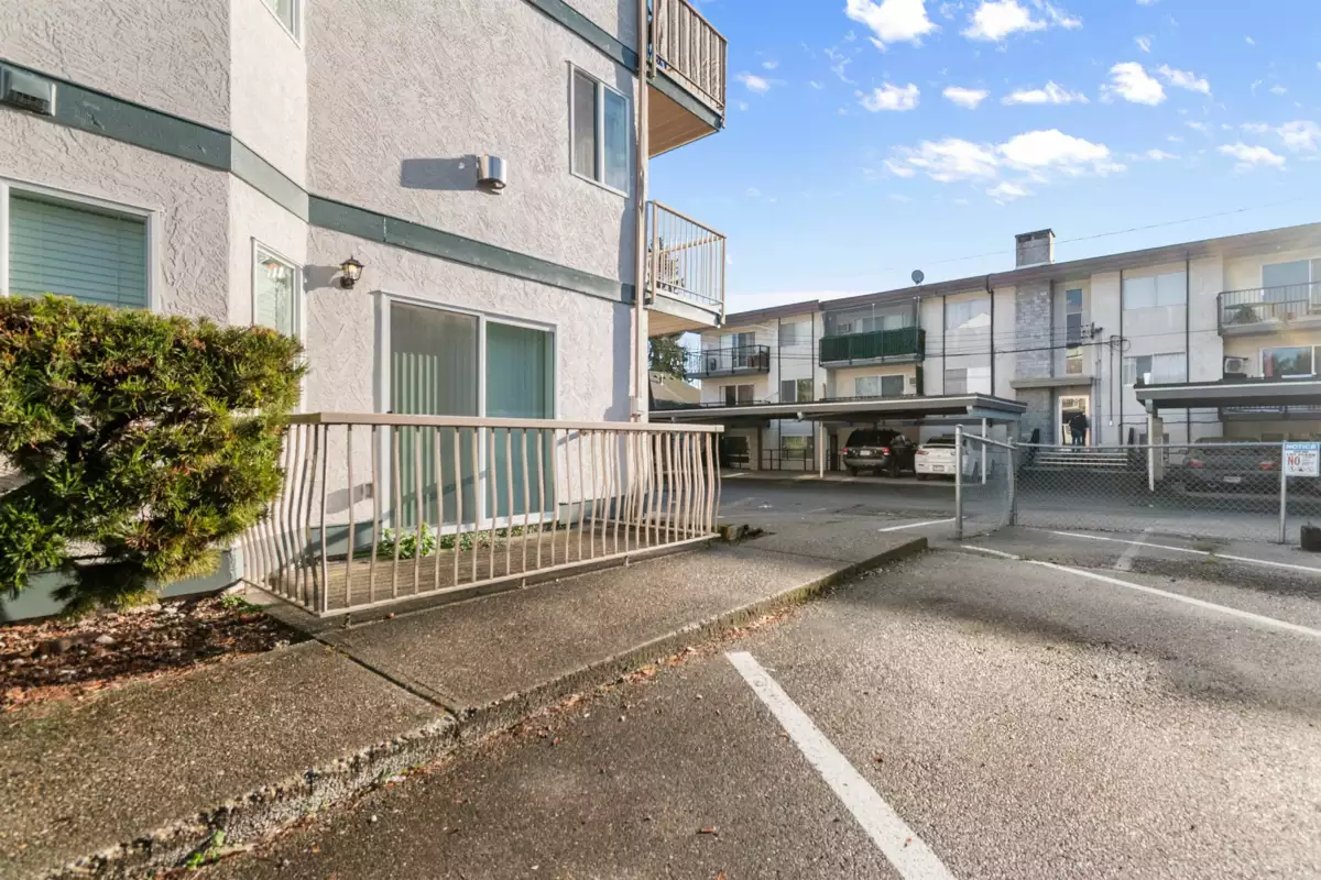 Dining Area Photo of 14 46160 Princess Avenue, Chilliwack, BC