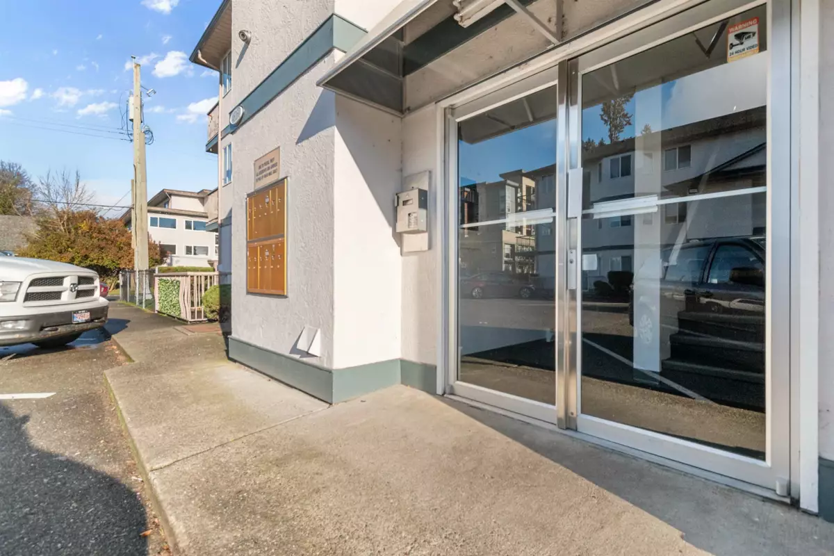 Living Room Photo of 14 46160 Princess Avenue, Chilliwack, BC
