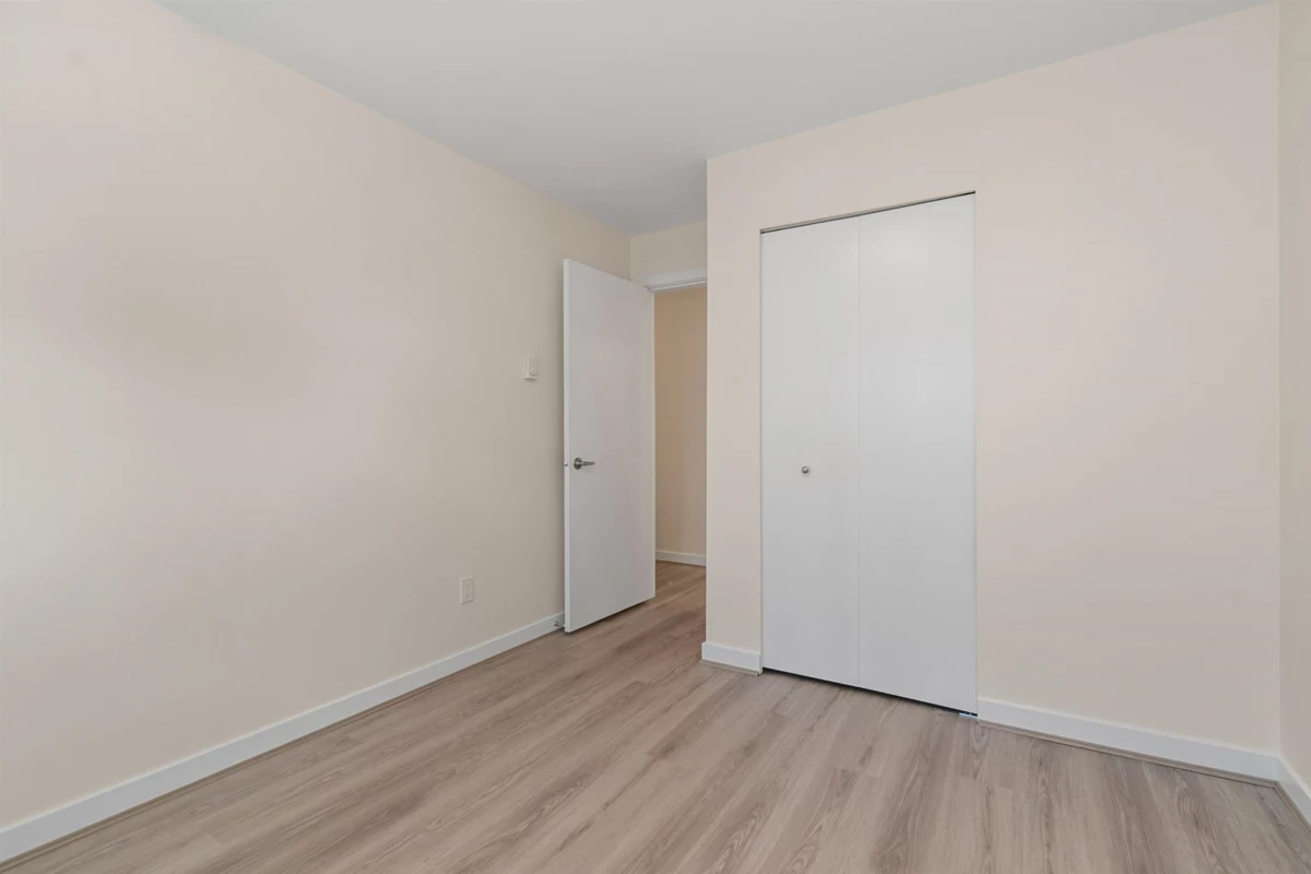 Outdoor Deck Photo of 14 46160 Princess Avenue, Chilliwack, BC