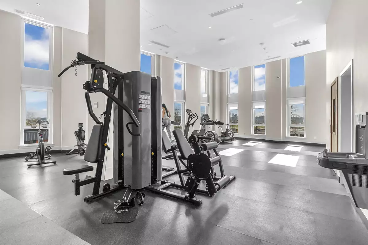Entry Foyer Photo of 1309 901 Lougheed Highway, Coquitlam, BC