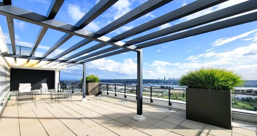 Front Yard Photo of 1309 901 Lougheed Highway, Coquitlam, BC