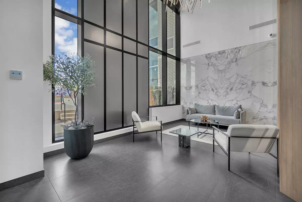 Hallway Photo of 1309 901 Lougheed Highway, Coquitlam, BC