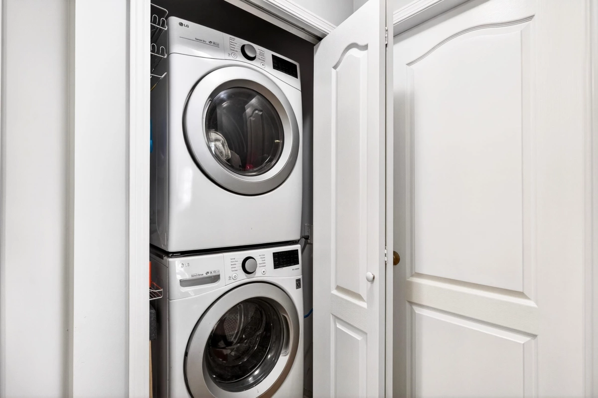 Hallway Photo of 310 2968 Burlington Drive, Coquitlam, BC