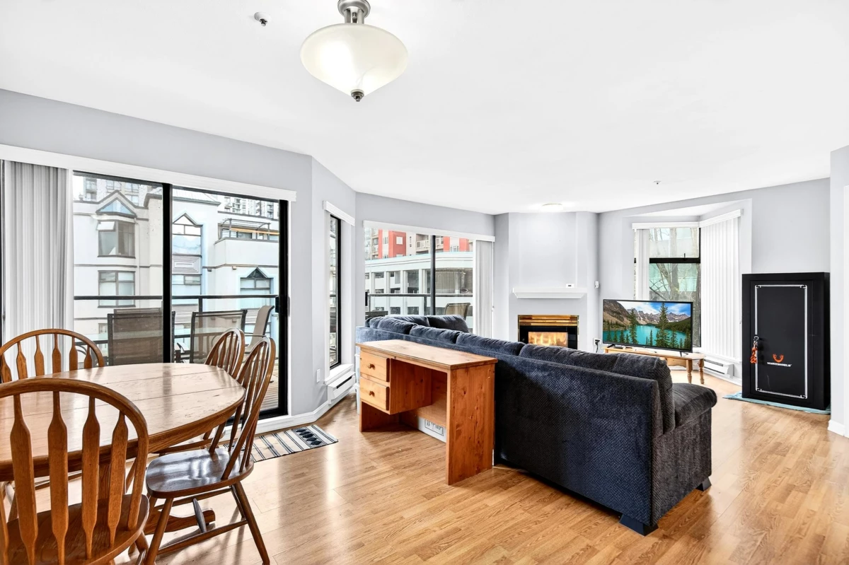 Walk-In Closet Photo of 310 2968 Burlington Drive, Coquitlam, BC