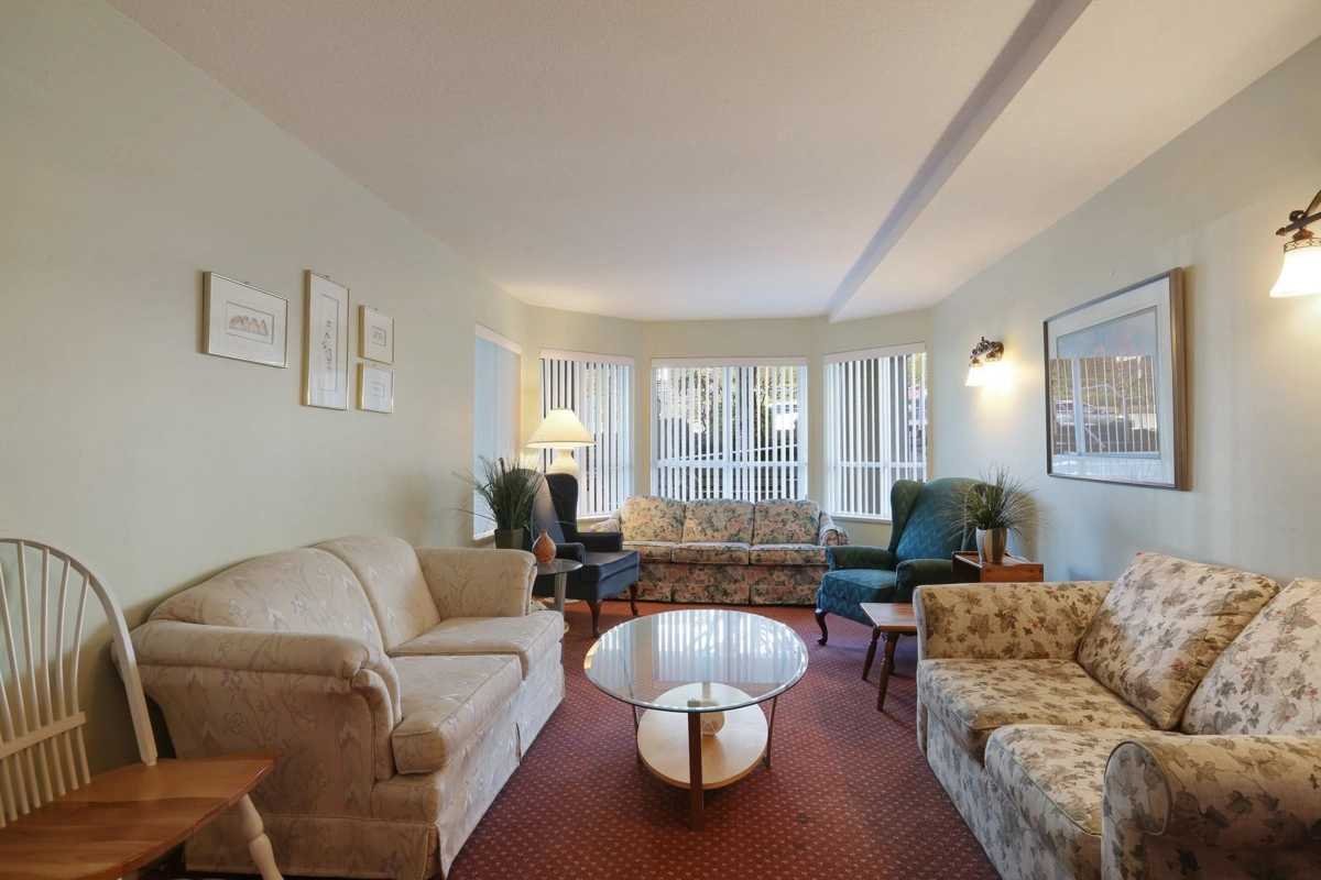 Laundry Room Photo of 303 15130 Roper Avenue, White Rock, BC