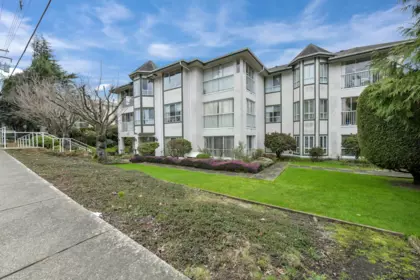 303 15130 Roper Avenue, White Rock, BC, White Rock — 2 bed apartment/condo for sale