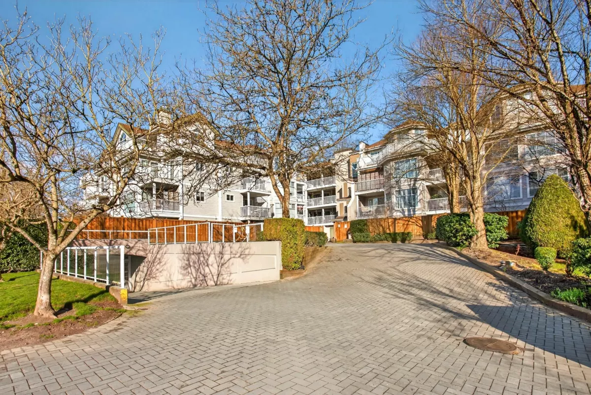 Outdoor Patio Photo of 218 2678 Dixon Street, Port Coquitlam, BC