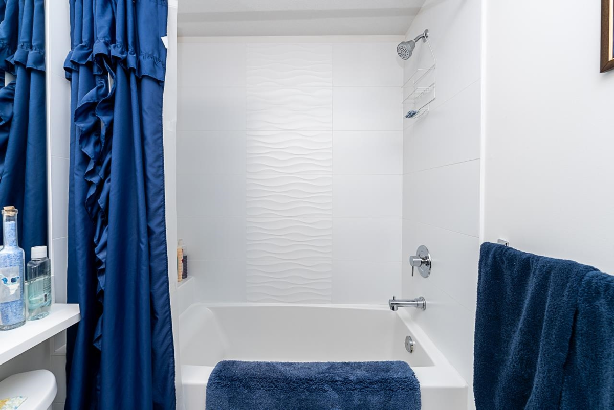 Basement Recreation Room Photo of 309 22087 49 Avenue, Langley, BC