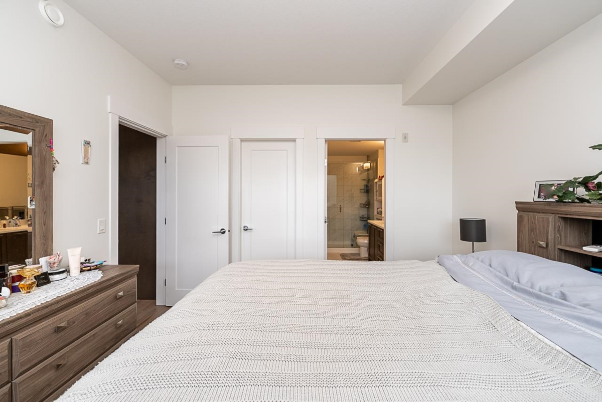 Bedroom 3 Photo of 309 22087 49 Avenue, Langley, BC