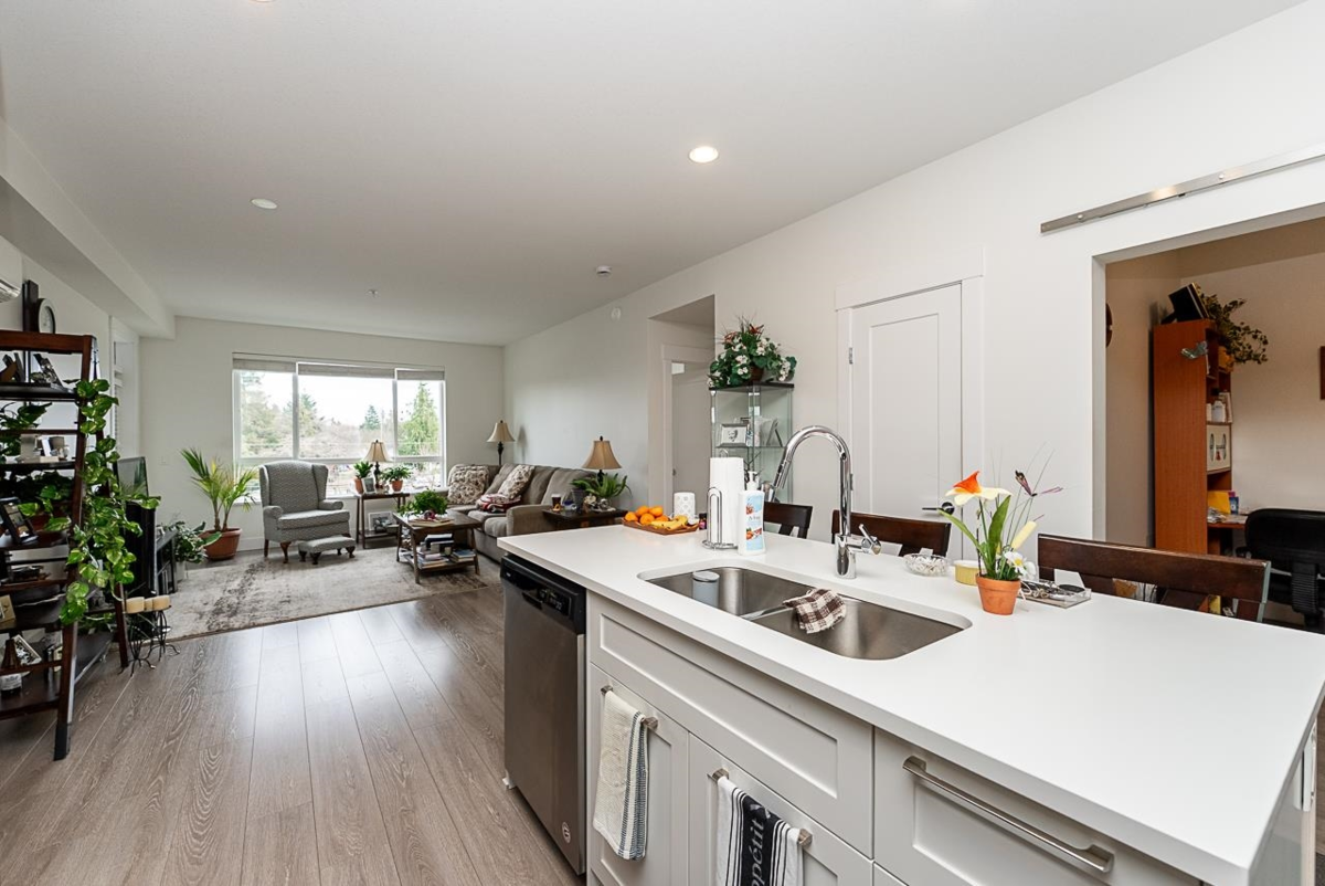 Pantry Photo of 309 22087 49 Avenue, Langley, BC