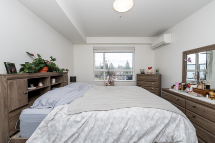 Laundry Room Photo of 309 22087 49 Avenue, Langley, BC