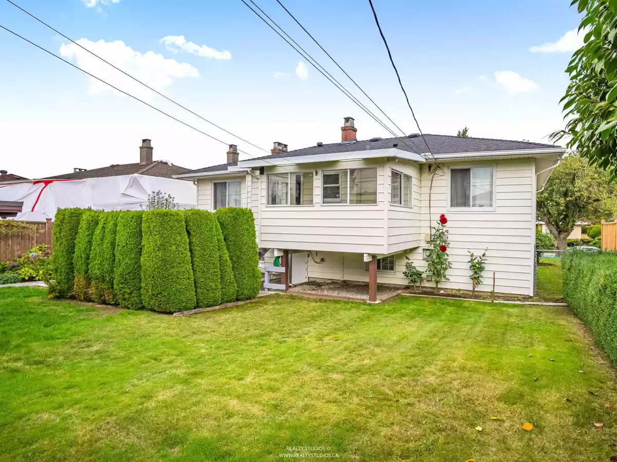 Office / Den Photo of 4830 Southlawn Drive, Burnaby, BC