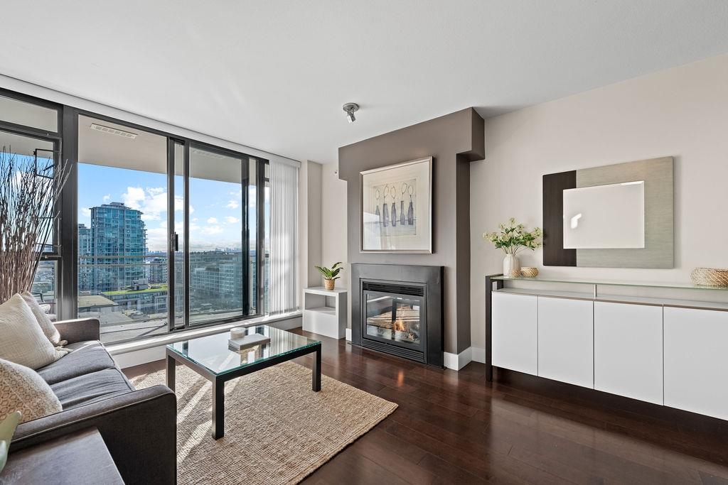 Pantry Photo of 1209 155 W 1st Street, North Vancouver, BC