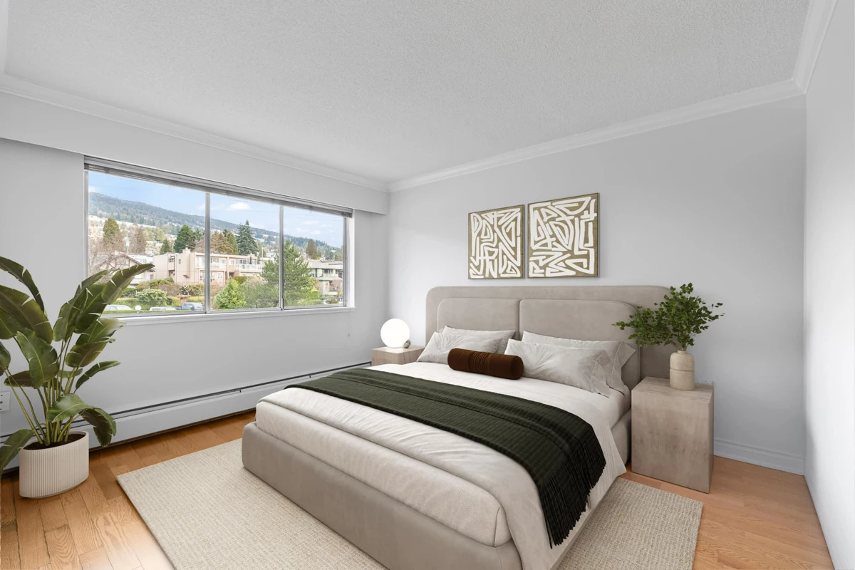 Loft / Bonus Room Photo of 203 150 24th Street, West Vancouver, BC