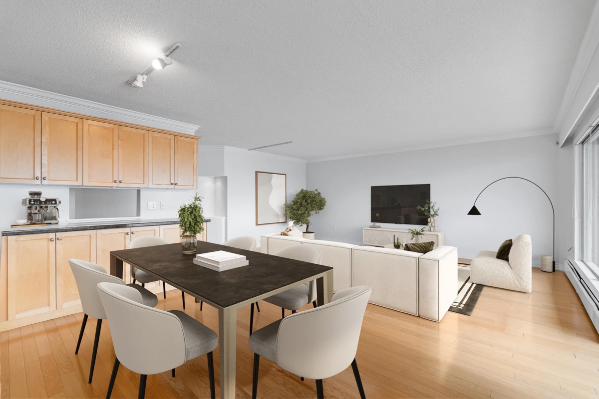 Pantry Photo of 203 150 24th Street, West Vancouver, BC