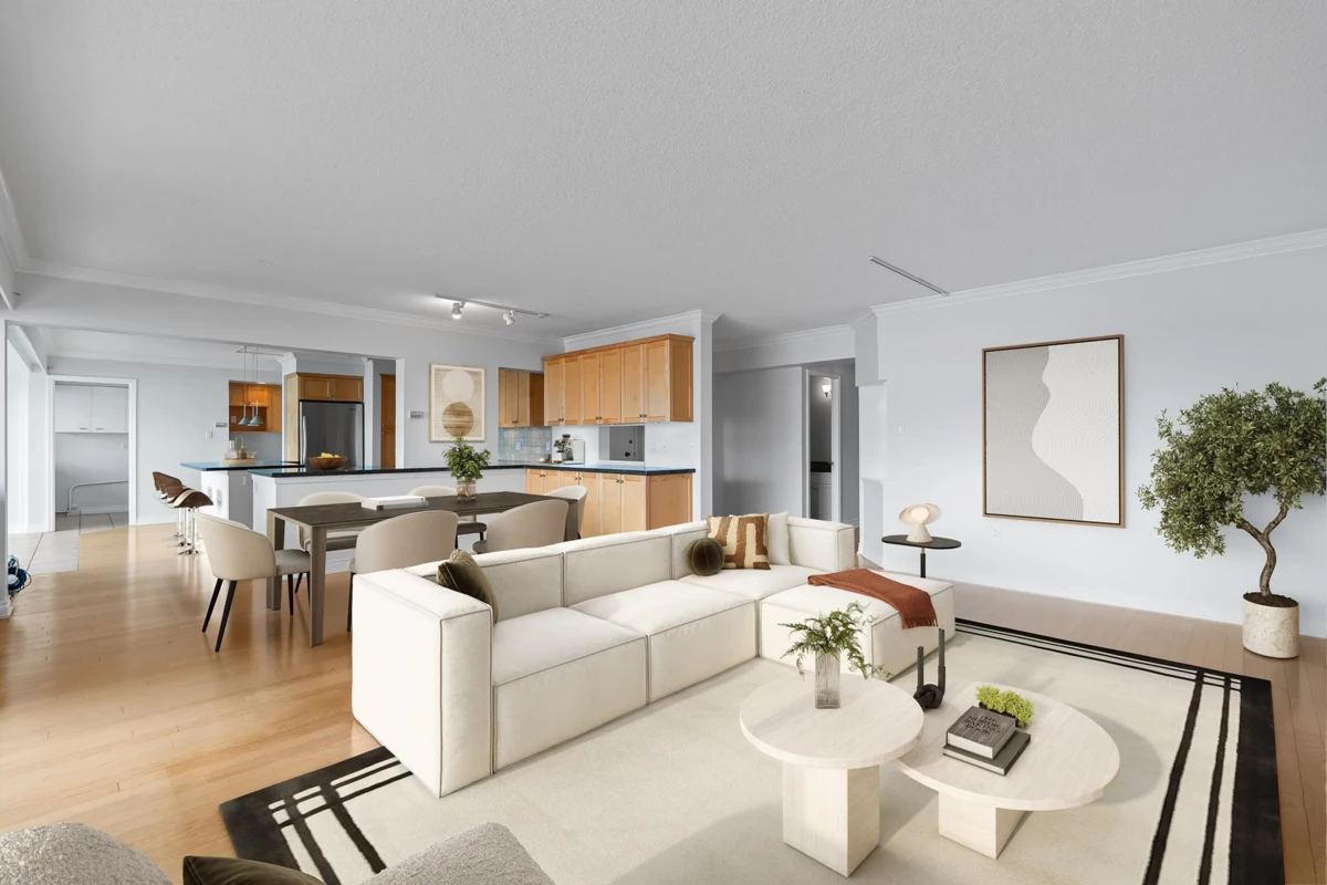 Walk-In Closet Photo of 203 150 24th Street, West Vancouver, BC